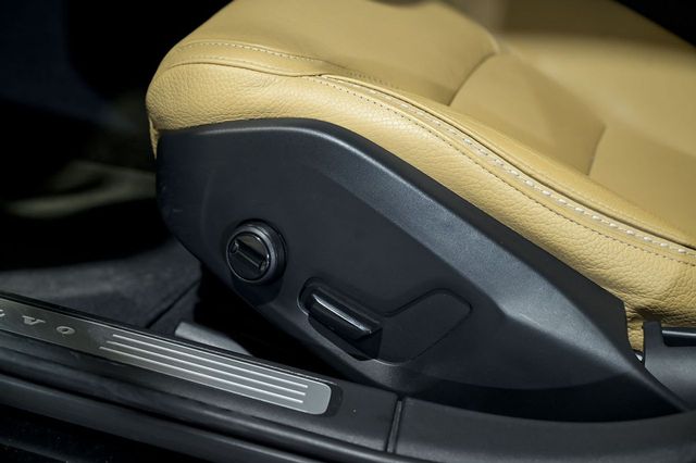 Volvo V90   2.0 D4 AWD Auto 