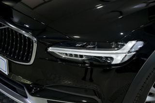 Volvo V90   2.0 D4 AWD Auto 