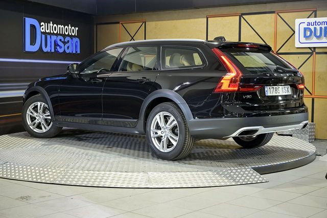 Volvo V90   2.0 D4 AWD Auto 