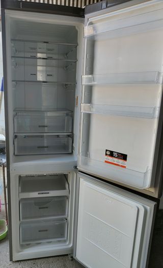 Nevera Whirlpool 2 puertas - 60cm