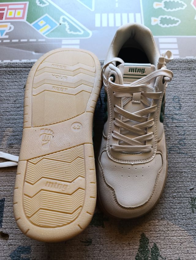 Zapatillas mtng. blancas hombre 42