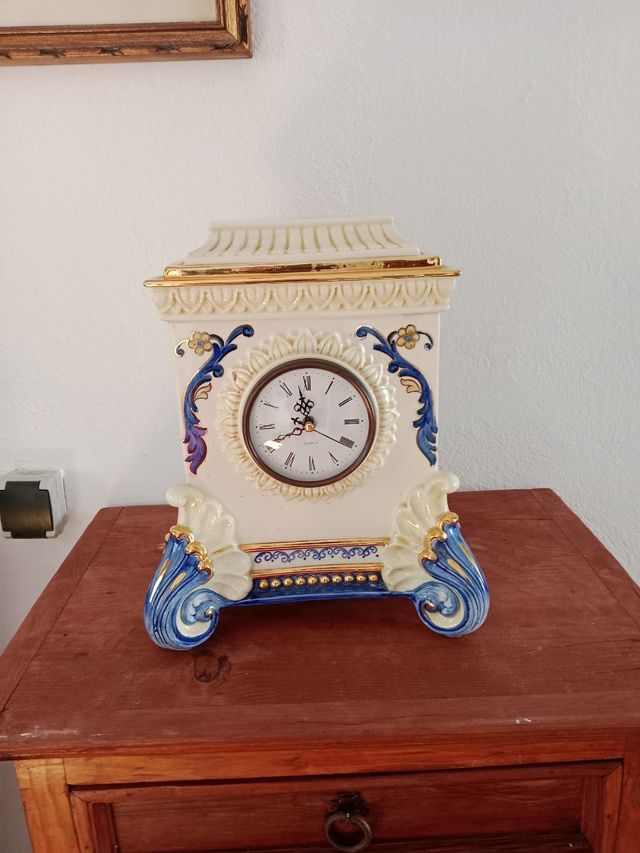 Reloj porcelana vintage