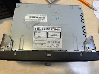 Radio Sony CD-MP3 para Ford Focus C-MAX