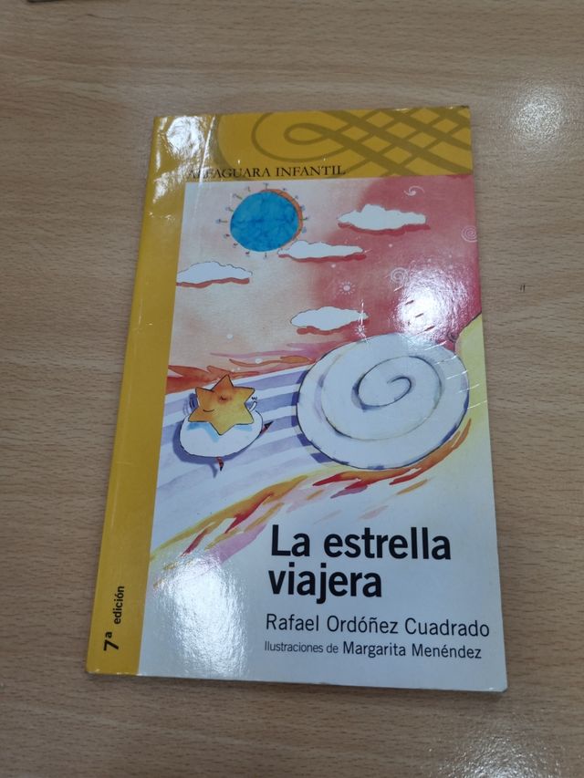La estrella viajera (Serie amarilla) (Spanish E...