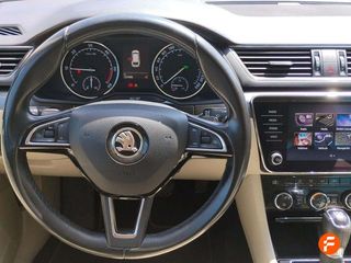 Skoda Superb Combi 2.0 TDI 110kw (150cv) DSG SportLin