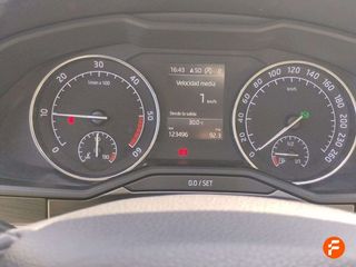 Skoda Superb Combi 2.0 TDI 110kw (150cv) DSG SportLin