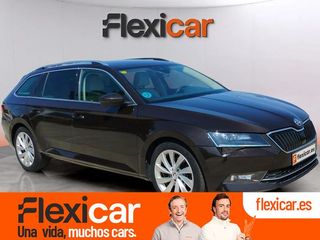 Skoda Superb Combi 2.0 TDI 110kw (150cv) DSG SportLin