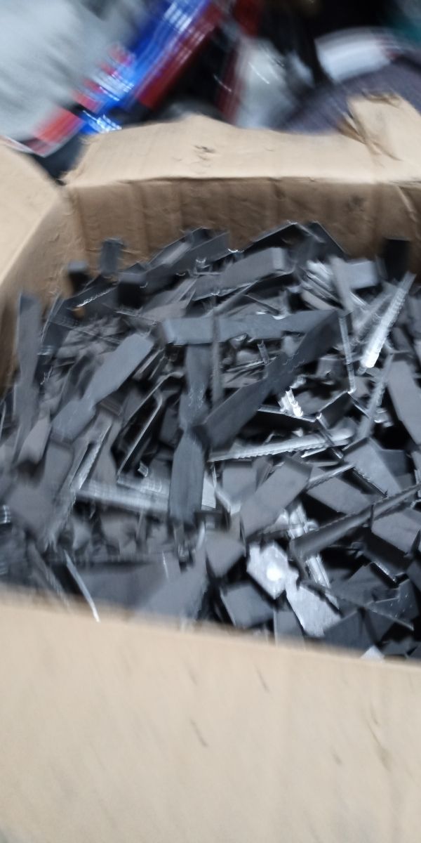 GARRAS SUJECIÓN BASTIDOR