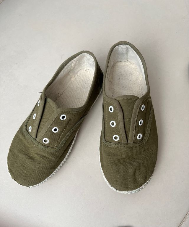 Pisamonas beige y verdes - 2 pares