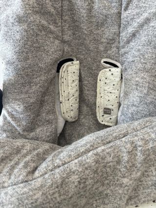 Maxi-Cosi: silla de coche + 2 fundas