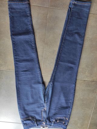 2 Pantalones: Azul marino & estampado