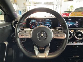Mercedes Clase A 200d AMG-Line 150CV.- " AUTOMÁTICO ".- " TECHO SOLAR ELÉCTRICO ".- " " BAJO CONSUMO ".- " GARANTÍA CON  COBERTURA EUROPEA".- " MUY EQUIPADO ".-