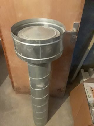 Tubo con sombrero