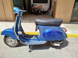 Vespa 50cc Clásica Azul
