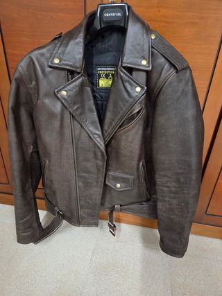 Cazadora cuero vintage moto