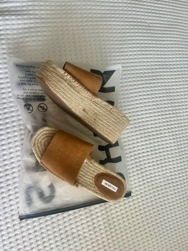 Plataforma Pull&Bear marrón