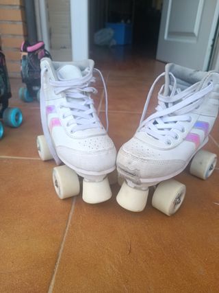 Patines infantiles, casi nuevos