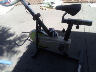 Bicicleta Spinning SB100