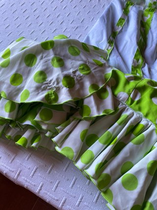 Falda flamenca lunares verde-blancos con corpiño