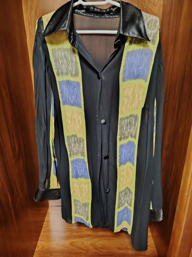 Camisa negra estampada XL