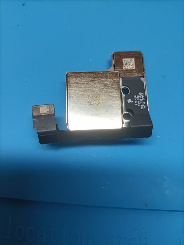 Câmera Traseira iPhone 13 - Apple