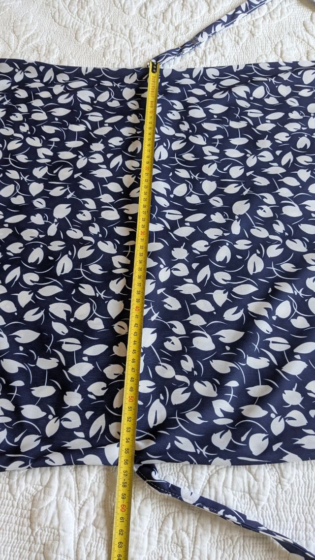 Vestido azul y blanco estampado