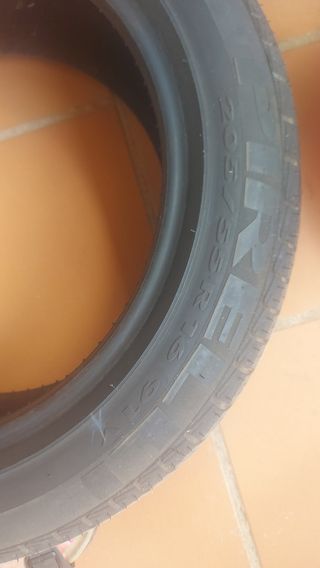 Neumático Pirelli 205/55 R16 91V