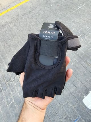 Guantes deportivos Tenth - L