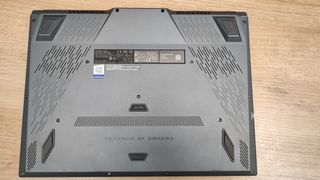 ASUS ROG Zephyrus GX550LWS - Portátil Gaming
