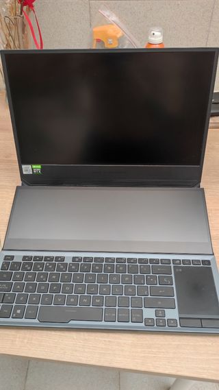 ASUS ROG Zephyrus GX550LWS - Portátil Gaming