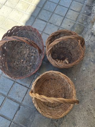 Cesta mimbre vintage azul