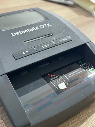 Detectalia D7X Detector de billetes