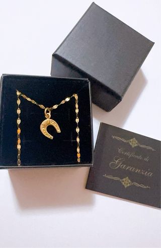 Collana con ciondolo ferro di cavallo in oro 18kt