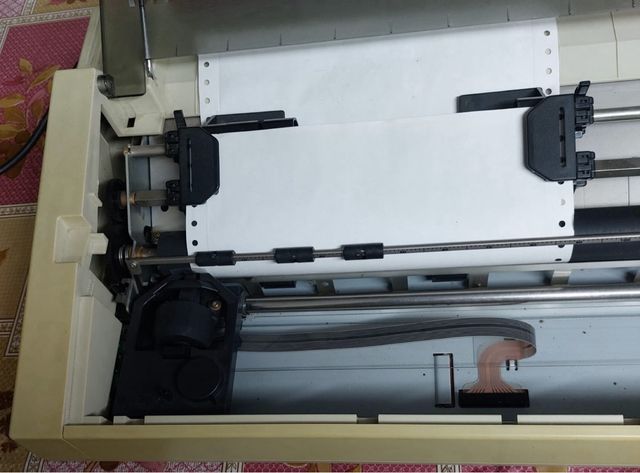 Impresora matricial Amstrand DMP-4000
