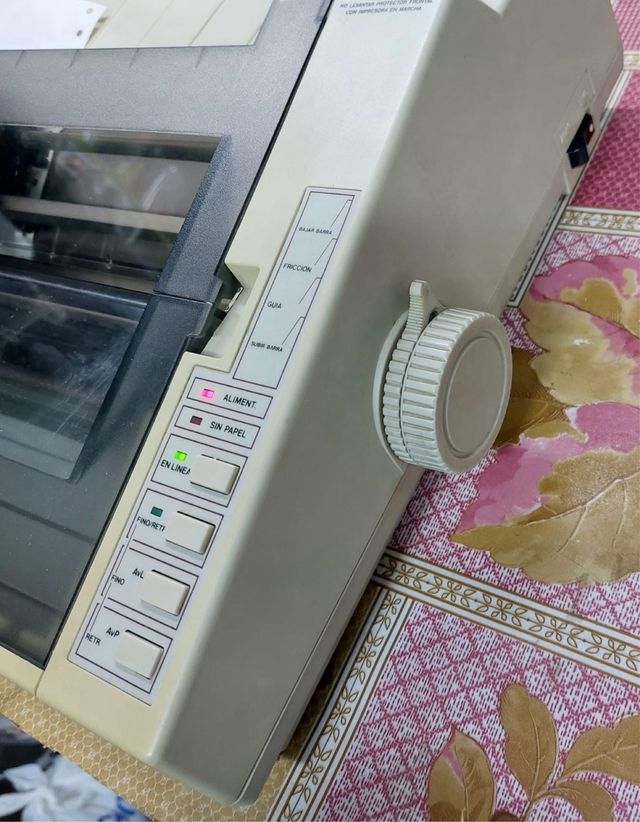 Impresora matricial Amstrand DMP-4000