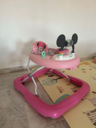 Andador Minnie Bebé