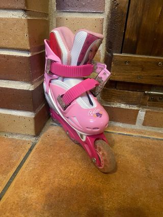 Patines Barbie con rodilleras y coderas