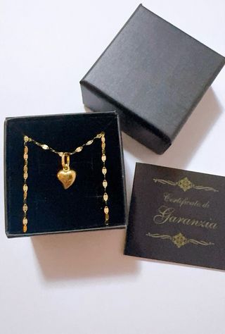 Collana con cuore curvo in oro 18kt 750