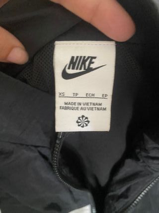 Chaqueta Nike negra XS