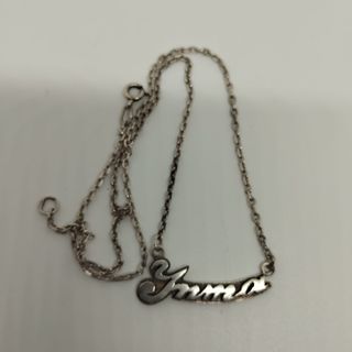 Cadena y colgante de plata