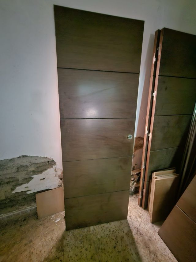 Puertas con marcos - 10 unidades
medidas :2,03/03