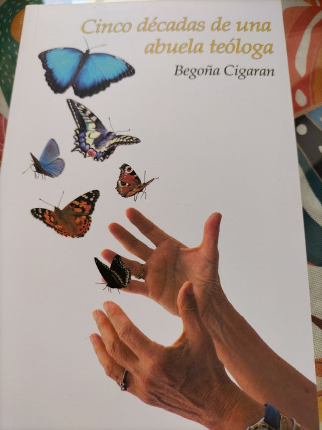 Cinco décadas de una abuela teóloga