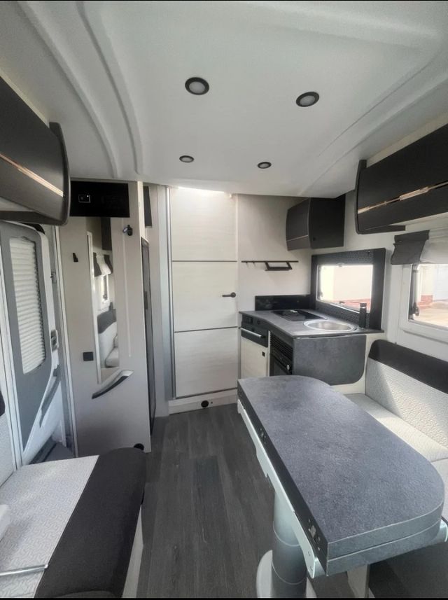 Autocaravana perf. Fiat 328