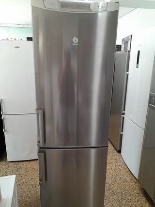 Nevera Balay 2 puertas combi falta  1 cajon 