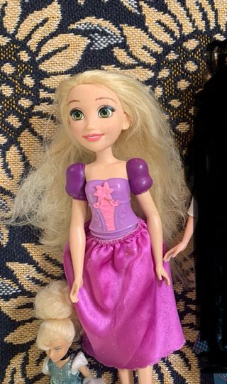 Muñecas Disney Rapunzel, Bella y Frozen