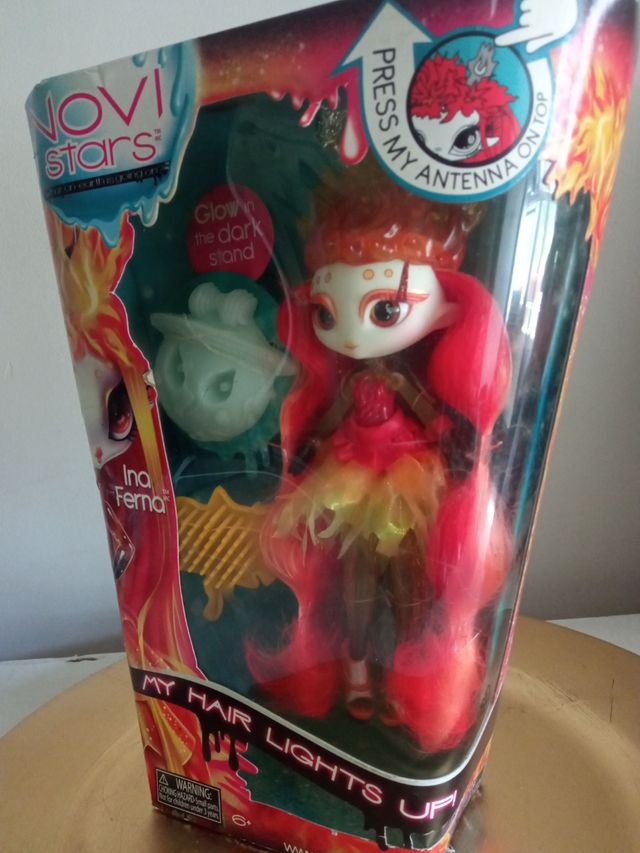 Novi Stars Ina Ferna - Muñeca