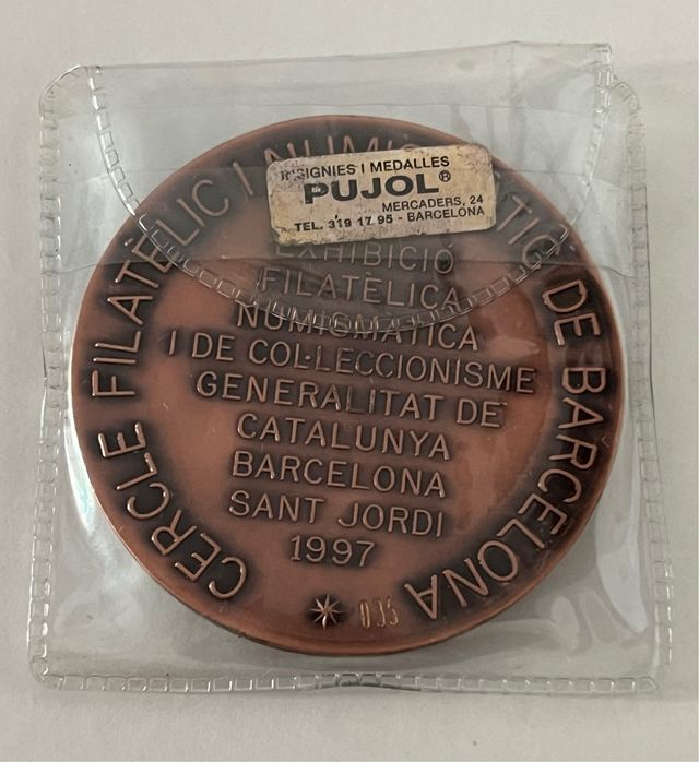 Medallón Sant Jordi luchando contra el Dragón