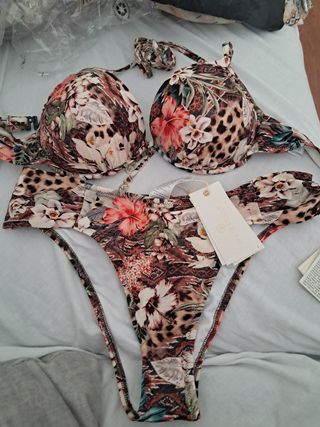 Bikini 2 piezas - estampado floral