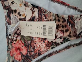 Bikini 2 piezas - estampado floral