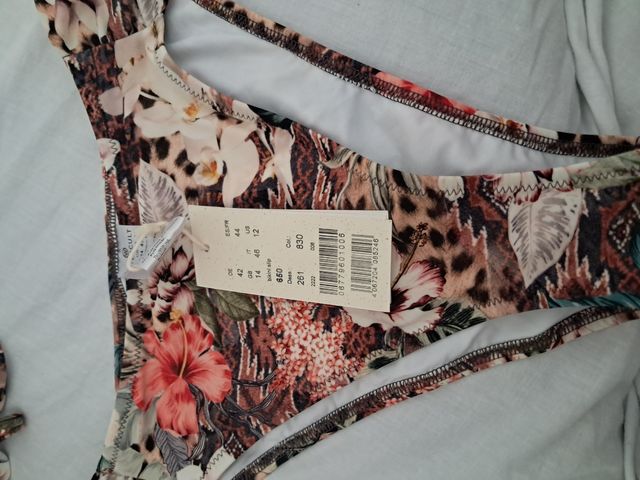 Bikini 2 piezas - estampado floral